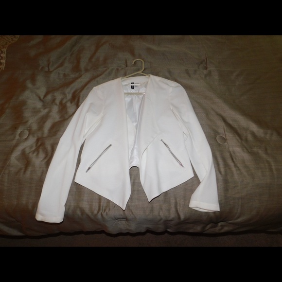 Don’t wear. Worn once - Picture 1 of 3